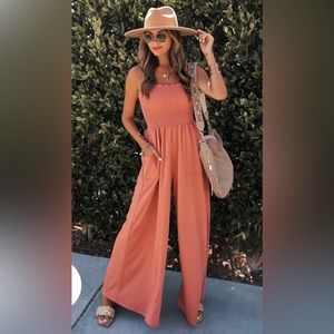 Vici collection Mattea smocked pocketed jumpsuit rose Sienna XS